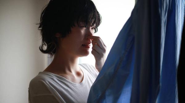 semnalele invizibile ale corpului mirosurile care anunta boala cu ani inainte