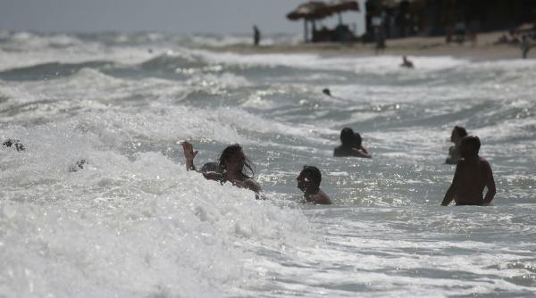 o bacterie periculoasa se dezvolta in apa calda a marii la ce trebuie sa fie atenti turistii care sunt acum pe litoral