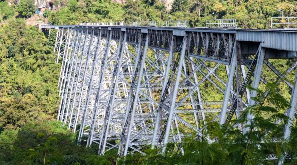 un pod spectaculos cel mai inalt viaduct feroviar din lume la inaugurarea sa din 1901 a fost distrus in timpul unui conflict civil