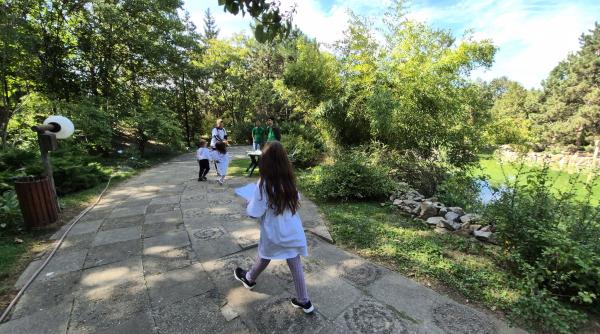 gradina botanica din galati teren de joaca pentru iubitorii naturii intr un treasure hunt organizat de antena 3 cnn