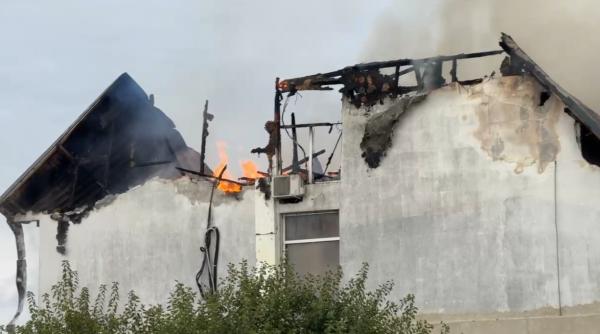 noi detalii despre tragedia de la hotelul din prahova tinerele care au murit in incendiu dormeau la mansarda si s au intoxicat cu fum