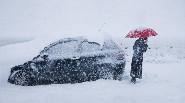 Primele coduri de ninsori abundente și viscol: Avertizări de vreme rea în jumătate de țară. HARTA zonelor afectate