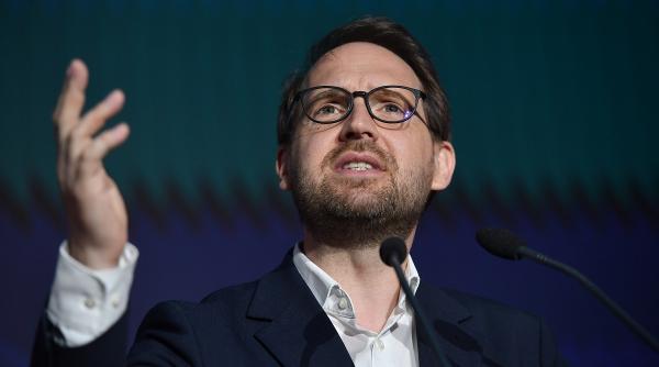 dominic fritz candidatul unic la primaria capitalei o idee politica falimentara usr respinge astfel de trocuri