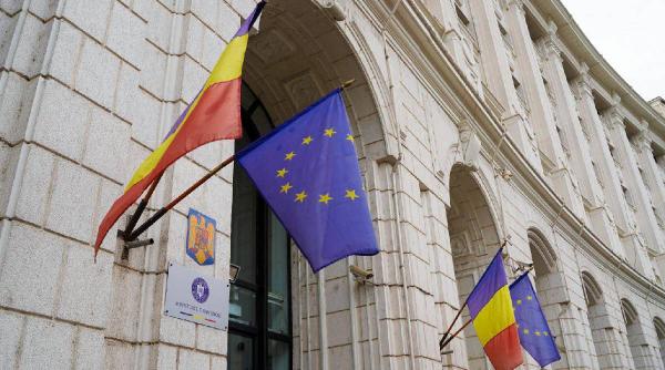 Ministerul Finanţelor: numărul de posturi ocupate în instituţiile şi autorităţile publice a scăzut cu 34.762 în august 2025