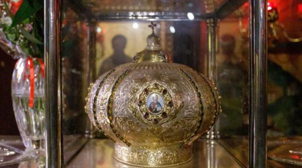 moastele sf grigorie palama aduse la iasi ce minuni a savarsit episcopul tesalonicului