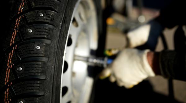 scumpiri la cauciucurile de iarna in acest sezon rece cu cat au crescut preturile la anvelope in 2025 fata de anul trecut