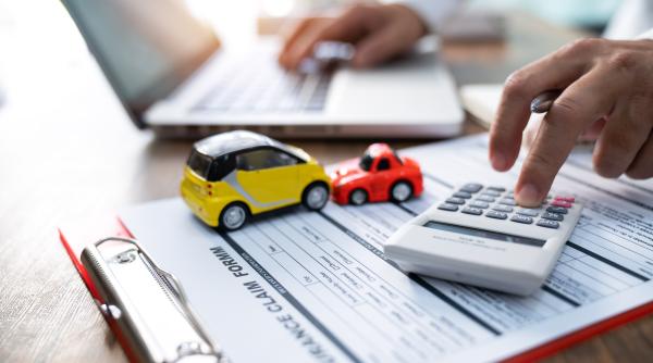 noua lege rca starneste controverse asiguratorii ar putea alege singuri service ul si cat costa reparatia