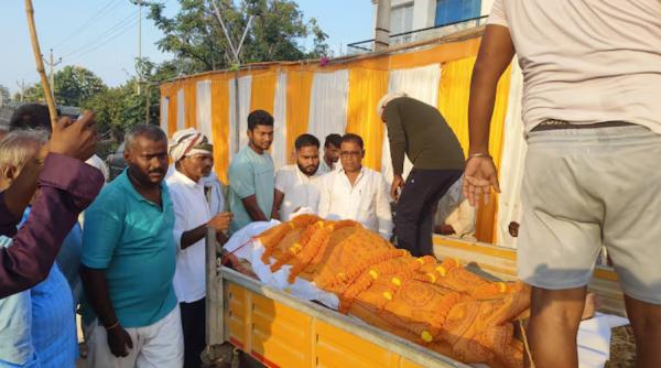 un barbat si a inscenat moartea ca sa vada cati oameni vin la inmormantare la crematoriu le a provocat un soc celor prezenti