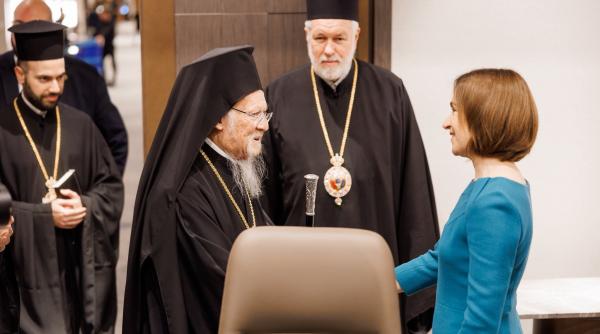 maia sandu mesaj la sfintirea catedralei nationale un moment de reflectie asupra felului in care ne leaga credinta si traditiile