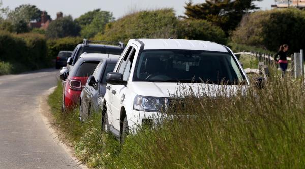ce amenda risti pentru parcarea masinii pe spatiul verde sanctiuni dure prevazute in codul rutier 2025