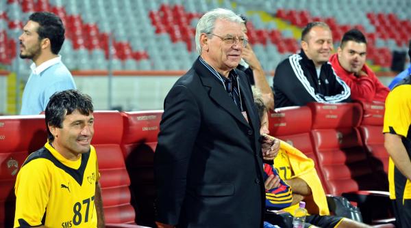 a murit emeric ienei legendarul antrenor al stelei si al echipei nationale de fotbal a romaniei