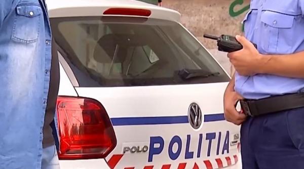 un politist din targu jiu este anchetat intr un dosar de proxenetism tatal lui un afacerist cunoscut apare in ancheta