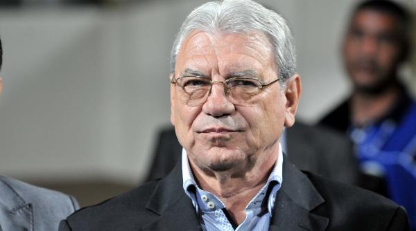 emeric ienei inmormantat cu onoruri militare la oradea la funeralii au participat 500 de oameni intre care nume mari din fotbal