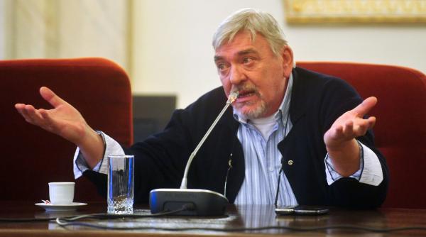 A murit actorul Mihai Dinvale, fost director al Teatrului Mic din București