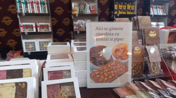ciocolata cu jumari cu leustean sau coliva si parfumuri cu aroma de palinca si dulceata la festivalul ciocolatei din iasi