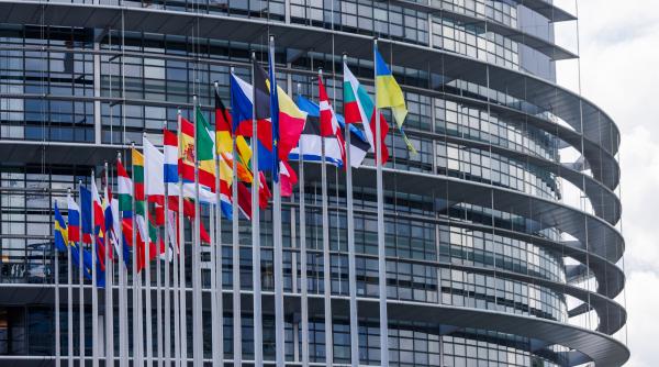 Două țări europene au fost atât de performante economic, încât UE crește peste așteptări în 2025, în ciuda tarifelor lui Trump