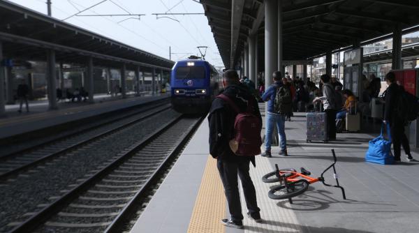 MAE a emis o atenționare de călătorie pentru Grecia. Mersul trenurilor va fi perturbat: Începe o grevă generală în transportul feroviar