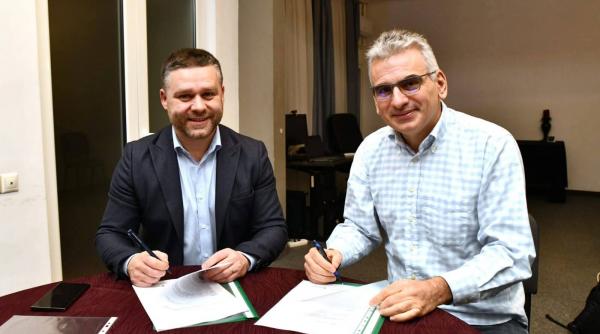 ciprian ciucu a semnat pactul pentru salvarea parcului ior si anunta masuri concrete pentru recuperarea terenului