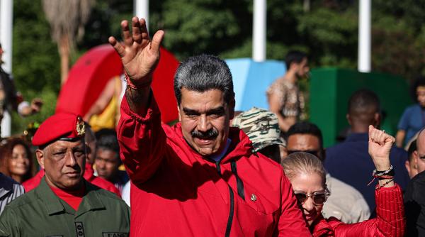 dupa declaratia lui trump ca ar invada venezuela nicolas maduro anunta ca e pregatit sa discute fata in fata cu americanii