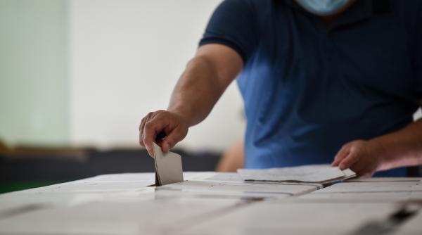 lista candidatilor admisi la alegerile pentru primaria capitalei trei candidaturi au fost respinse