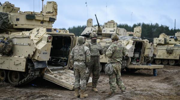 trupele nato au de facut o calatorie de 45 de zile pentru a veni sa apere romania de rusia alianta ar vrea sa o reduca la 3 4