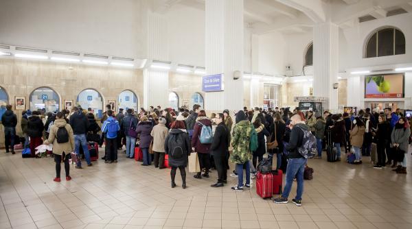 Biletele de tren se vor scumpi cu aproape 10%, de la jumătatea lunii decembrie