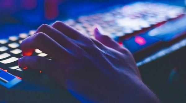 Funcţia pe care o introduce platforma de jocuri Roblox pentru a proteja copiii de discuţii cu străinii