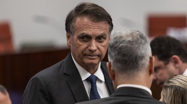 Bolsonaro vrea să execute la domiciliu condamnarea la 27 de ani de închisoare. Cum au justificat avocaţii fostului preşedinte brazilian