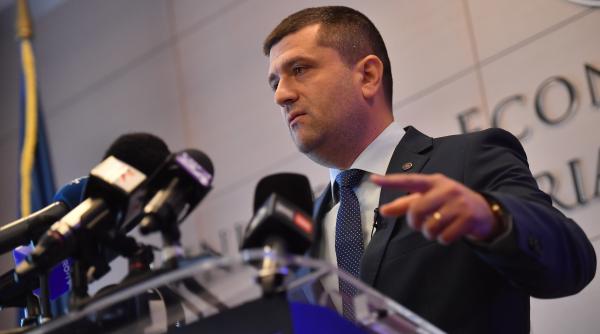 Miruţă, despre munții de gunoi de lângă Fabrica de pulberi Făgăraş: Am trimis Corpul de Control. N-am pârghii să demit directorul