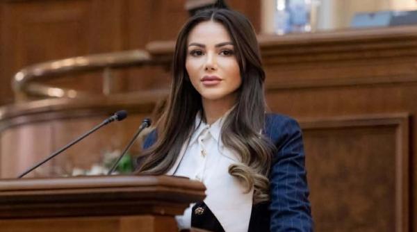 Scandal de telenovelă cu o senatoare POT: A fost luată la bătaie de soția bărbatului pe care îl vizita într-un apartament din Capitală