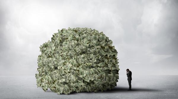 Cu cât contribuie România la datoria publică globală de 111 trilioane de dolari. SUA și China dețin peste jumătate din ea
