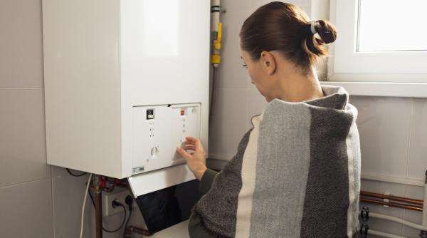 Un inginer a dezvăluit care este temperatura optimă la care să setezi centrala ca să economisești până la 15% la facturi