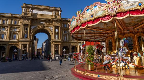 Un oraș european aglomerat interzice terasele pe zeci de străzi și în piețe istorice. E chiar unul din preferatele turiștilor români