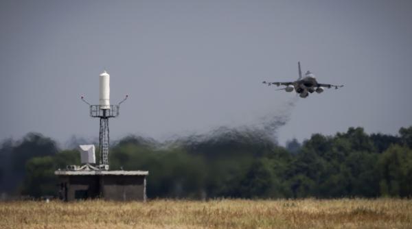 Olanda a atacat mai multe drone neidentificate la o bază militară în care se află arme nucleare NATO