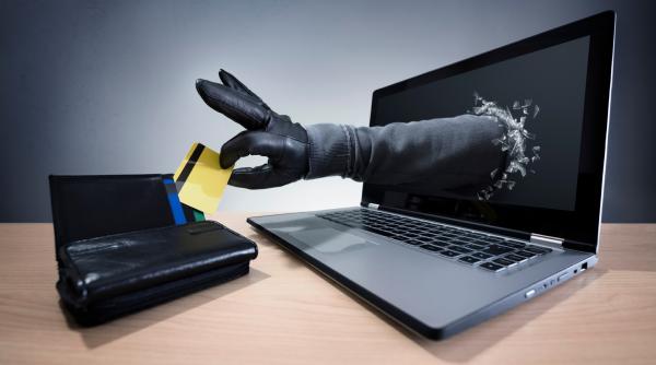 Poliţia avertizează asupra clipurilor deepfake de pe reţelele sociale. Care sunt cele mai frecvente moduri de operare ale hackerilor
