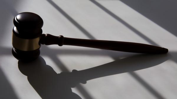 Cine poate cere ordin de protecție și ce probe sunt necesare