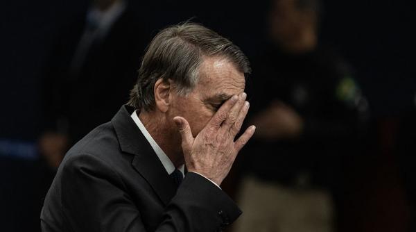 Bolsonaro își începe pedeapsa de 27 de ani de închisoare. Sentință finală în dosarul tentativei de lovitură de stat din Brazilia