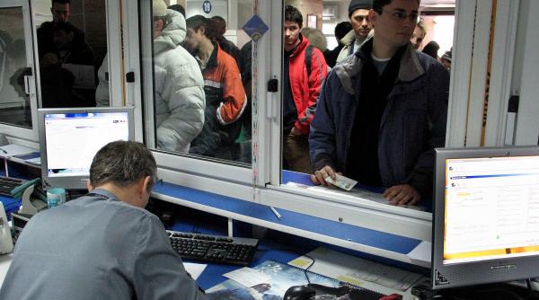 Şoferii vor putea înmatricula mașinile online, fără să mai meargă la ghişeu pentru datele de acces în cont. Miruţă: Act de igienă civic