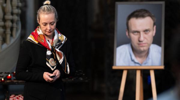 Deja interzisă pe motiv că ar fi „extremistă”, Curtea Supremă a Rusiei clasifică organizaţia lui Aleksei Navalnîi drept „teroristă”