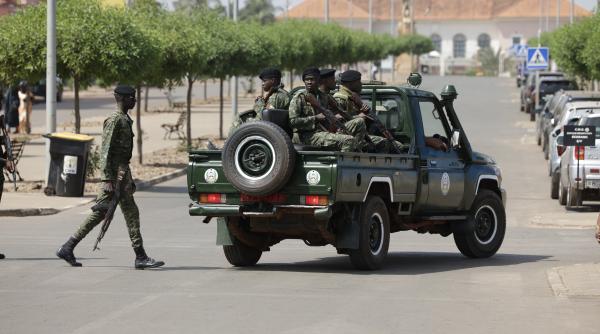Lovitură de stat în Guineea-Bissau la trei zile după alegerile prezidențiale: puciștii l-au arestat pe președintele în funcție