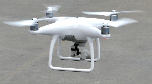„Cetăţenii să evite ridicarea dronelor”: Recomandările MAI pentru minivacanţa de Ziua Națională