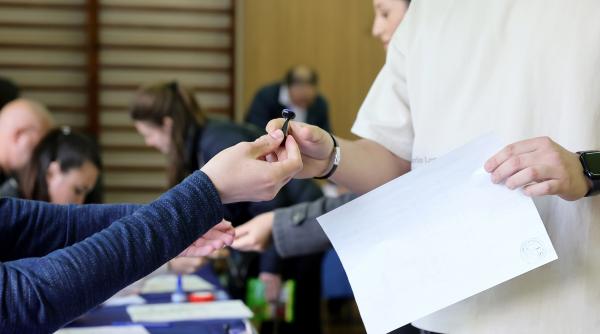 Cu ce document pot vota românii la alegerile locale parțiale din 7 decembrie 2025. „Informează-te corect și doar din surse oficiale”