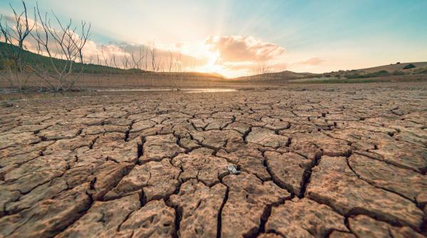 România intră pe harta apocalipsei climatice. Rezervele de apă se epuizează. Datele care arată cum se usucă Europa (The Guardian)