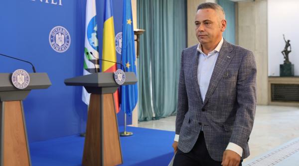 Barbu dă vina pe Ministerul de Finanțe pentru taxa pe sere strecurată ”pe furiș”: Cum să calculezi impozit pe folii? Nu poți