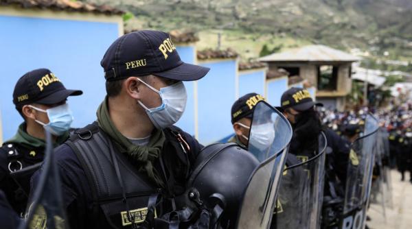 Tentativă de asasinat în Peru. Un candidat la prezidențiale a fost victima unui atac armat: „Este un început prost de campanie”