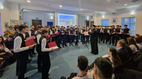 Celebrarea Patrimoniului Românesc: Cum a fost sărbătorită Ziua Națională la Seminarul Teologic Ortodox de la Mănăstirea Neamț