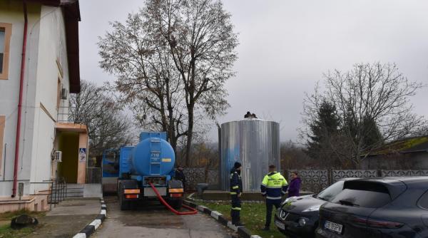 Decizie de urgență în CNSU. Va fi scoasă apă potabilă din rezervele de stat pentru oamenii din Prahova și Dâmbovița