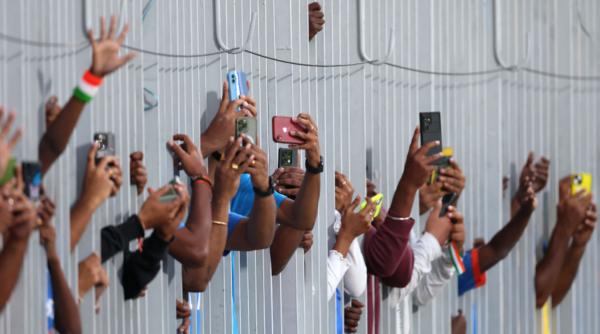 India retrage ordinul de preinstalare a unei aplicații guvernamentale pe toate telefoanele cetățenilor. Pentru ce era Sanchar Saathi