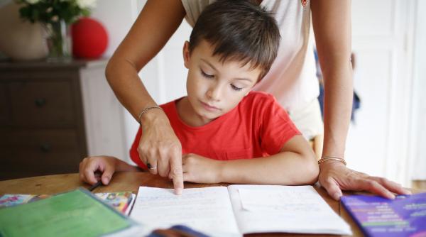 daniel david temele nu trebuie sa fie o corvoada ministerul educatiei anunta schimbari importante pentru elevi si profesori