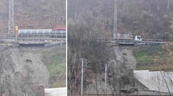 Restricţii pe DN1, după o alunecare de teren în zona Comarnic. Poliţiştii îi avertizează pe şoferi să circule cu mare prudență